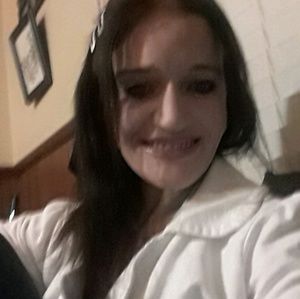 Meet your Posher, Krystal